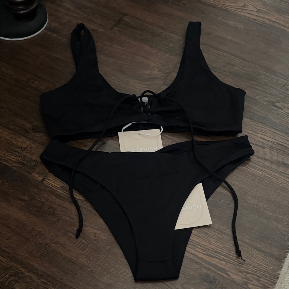 Kittenish Elegant Black Bikini Set